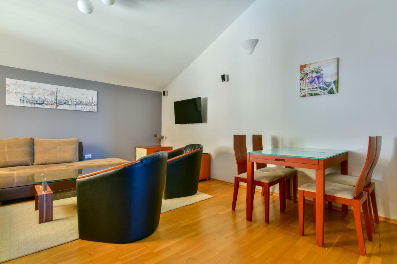 Apartments Srzentic Petrovac Exterior foto